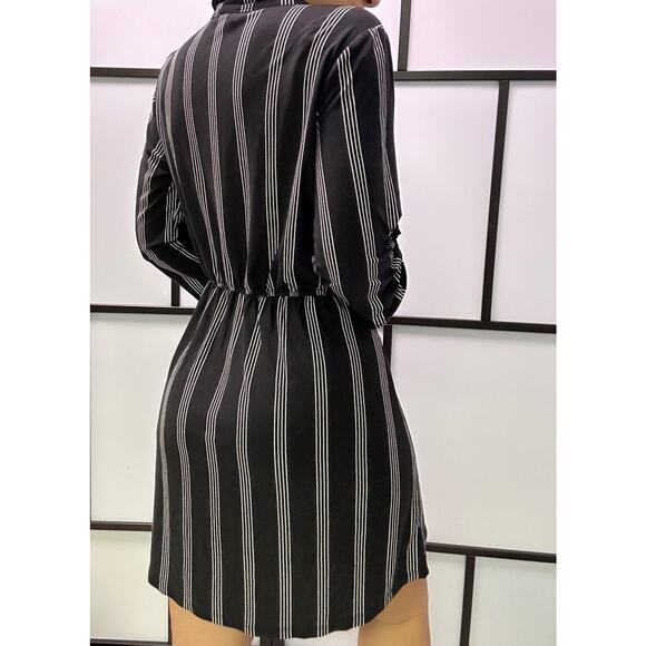 Black and white striped button up Dress Midi size XL - Picture 2 of 3